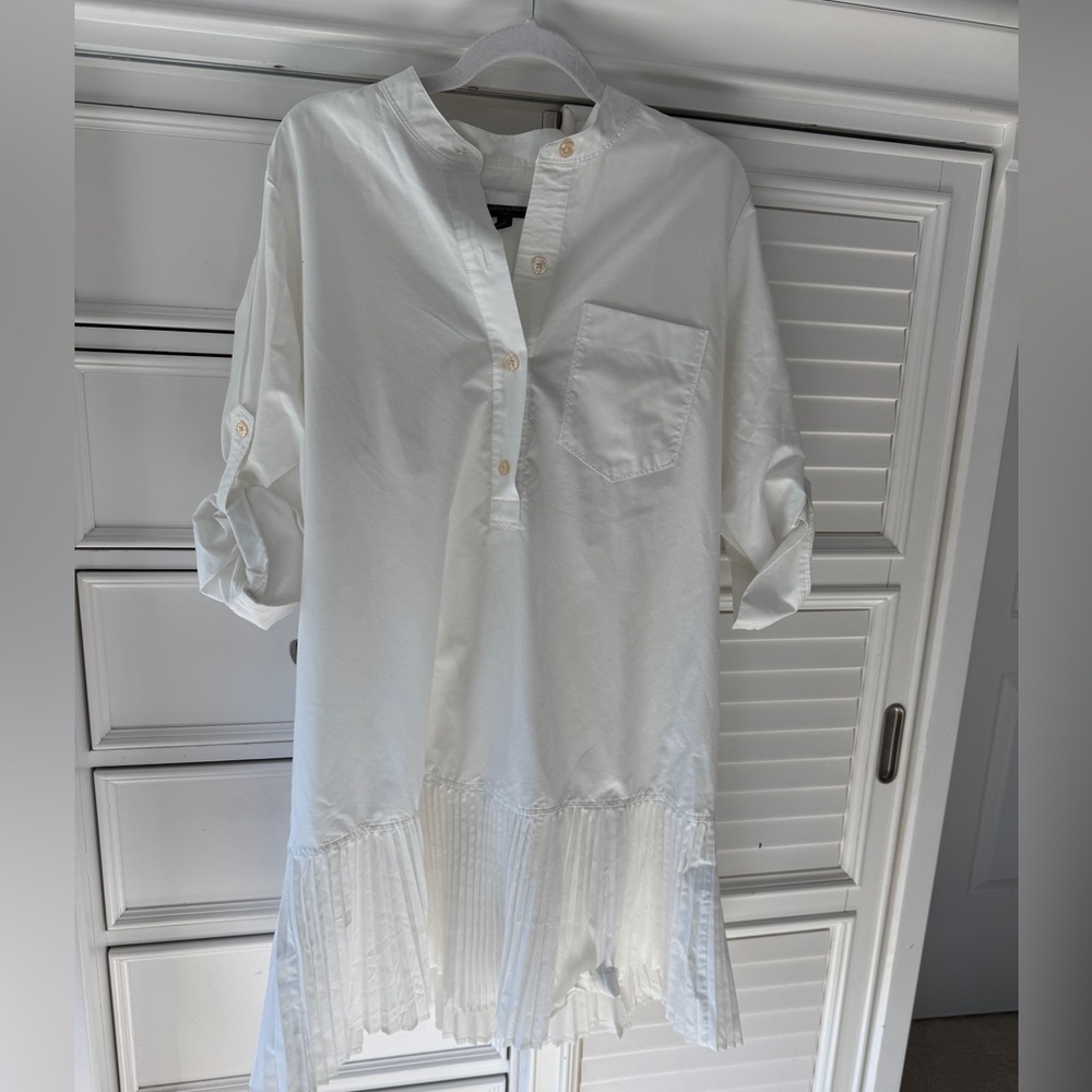 Banana Republic White Pleated Hem Tunic
